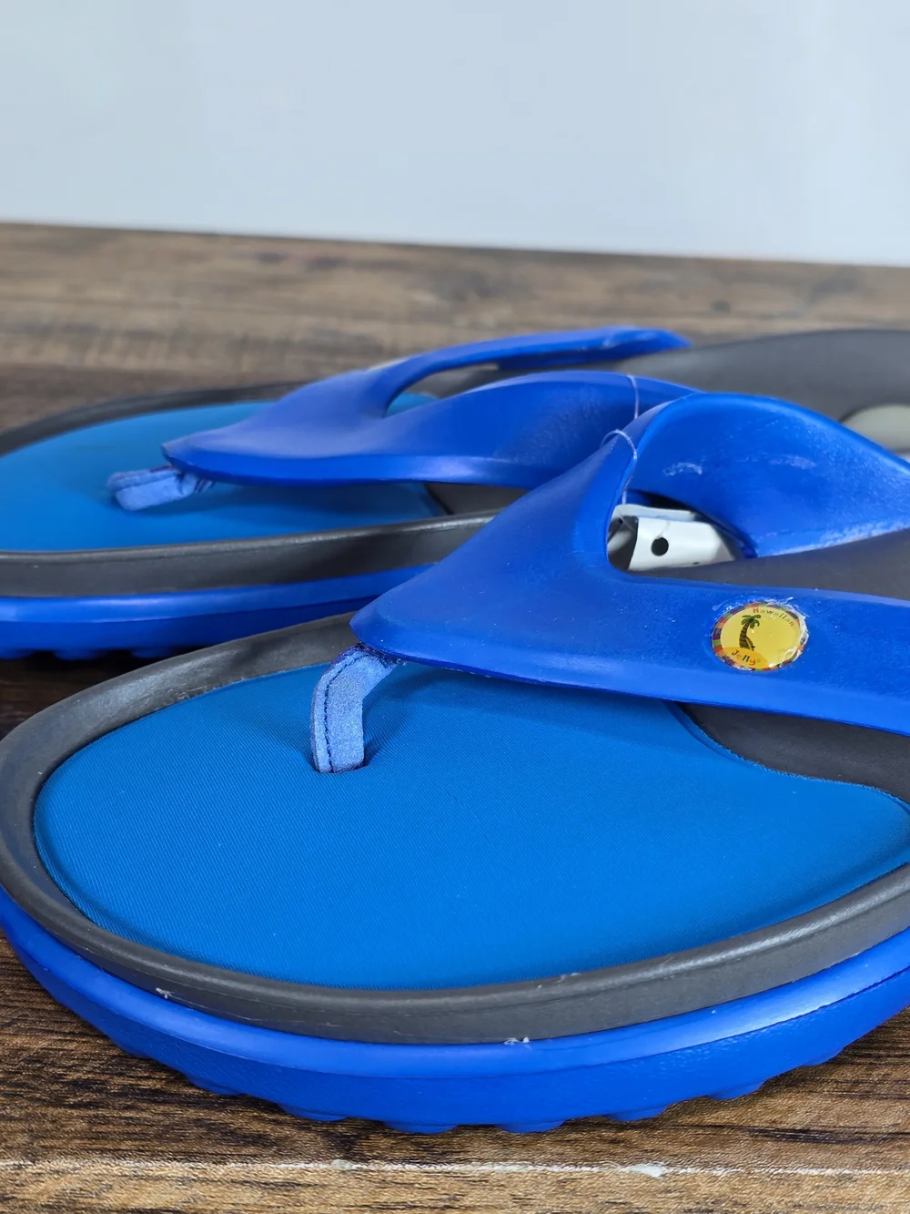 Men's Comfy Bright Blue Flip Flop Thong Sandals Size 9